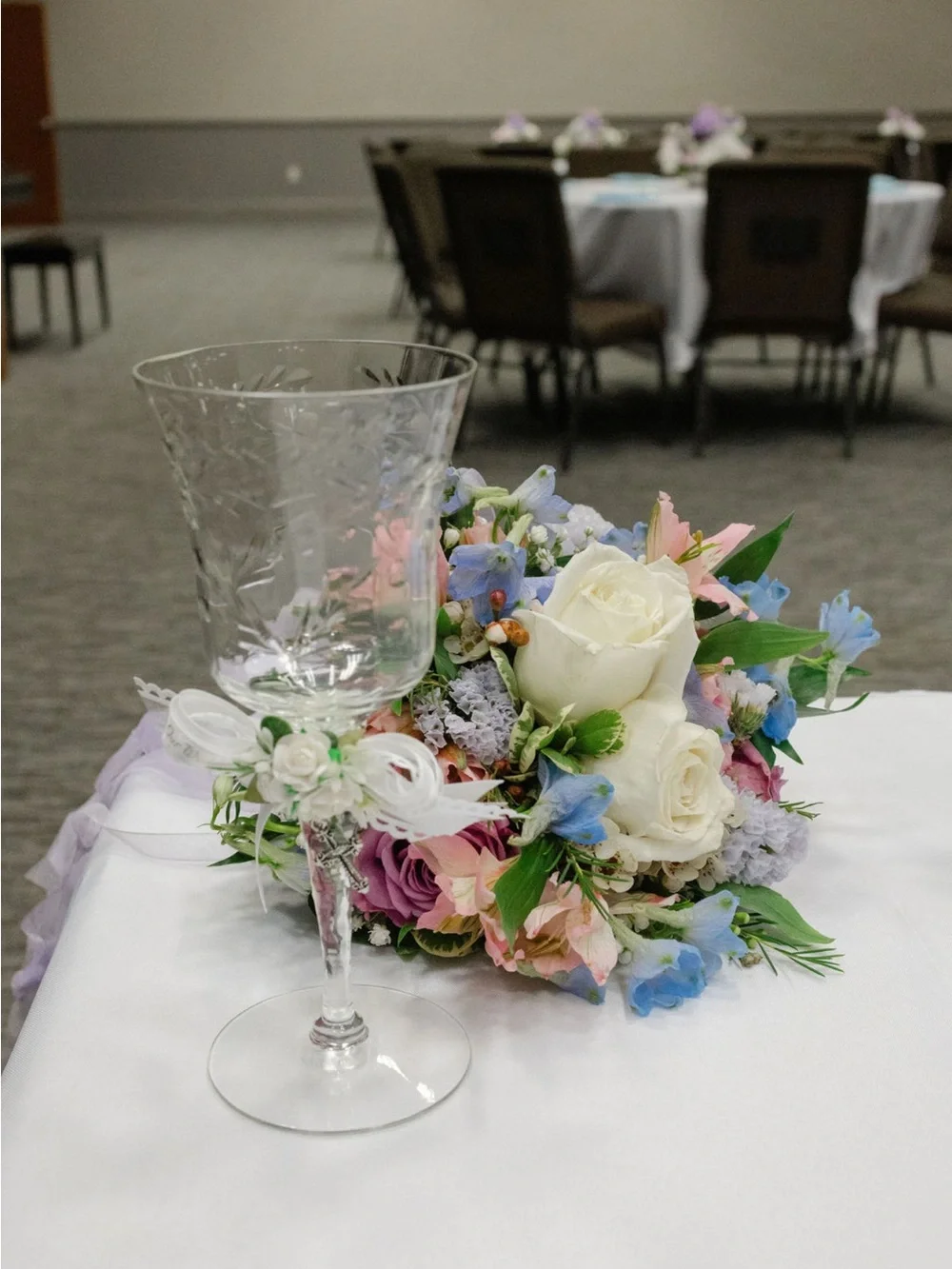 Wedding Tablecloths & Decor Bundle